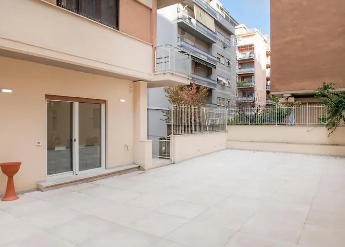 Easystayrome 10 Pax 3 Baths 1 Min From Metro