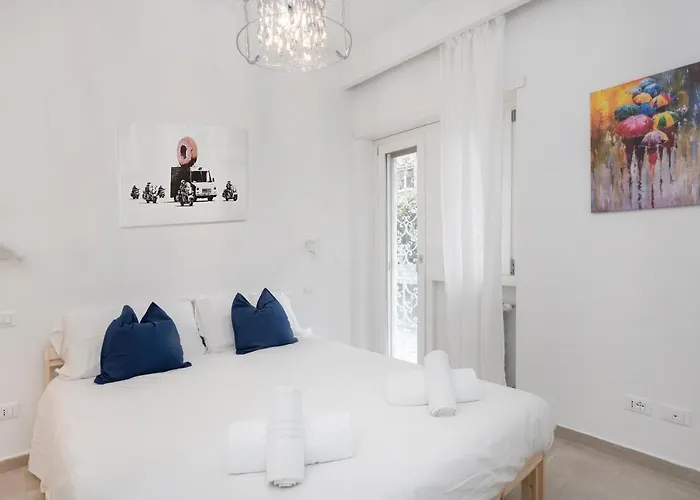 Easystayrome 10 Pax 3 Baths 1 Min From Metro Appartement